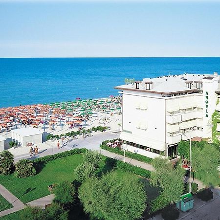 Hotel Angela 法诺 外观 照片